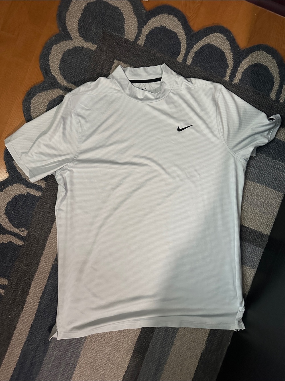 Nike Men’s Grey Mock Neck Short Sleeve Dri-FIT Shirt